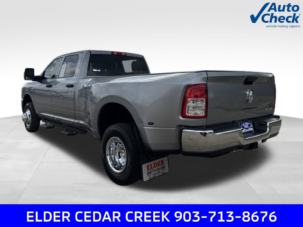Used 2024 RAM 3500 Tradesman w/ Chrome Appearance Group AWD/4WD image 6