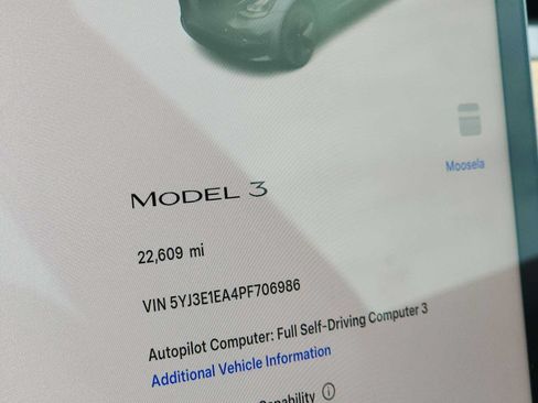 Used 2023 Tesla Model 3 Standard Range RWD image 11