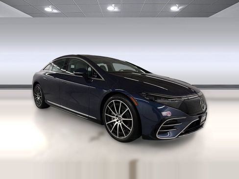 Certified 2023 Mercedes-Benz EQS 580 4MATIC Sedan image 7