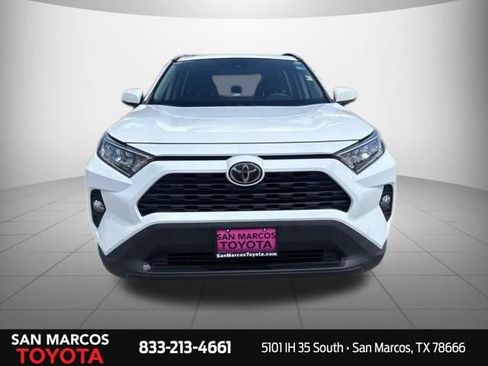 Used 2021 Toyota RAV4 XLE AWD/4WD image 9