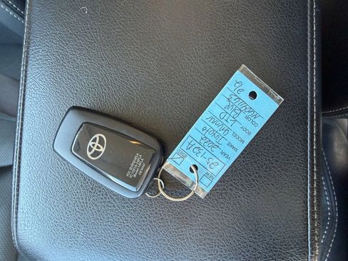 Certified 2022 Toyota 4Runner Limited image 18