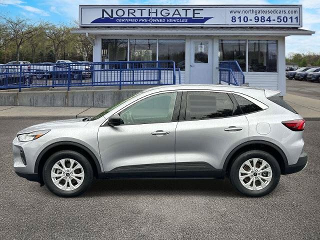 Certified 2024 Ford Escape Active w/ Tech Pack #1 AWD/4WD image 4