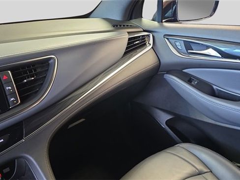 Used 2023 Buick Enclave Essence w/ LPO, Touring Package image 21