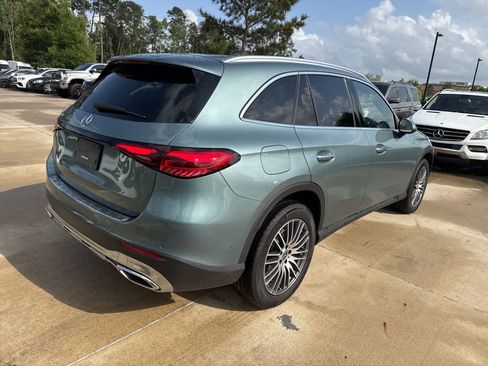 Used 2026 Mercedes-Benz GLC 300 image 4