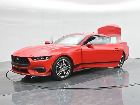 Used 2024 Ford Mustang Coupe RWD image 26