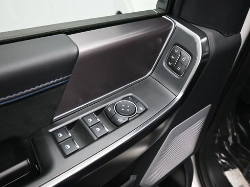 New 2025 Ford F150 Platinum w/ Equipment Group 702A High image 11