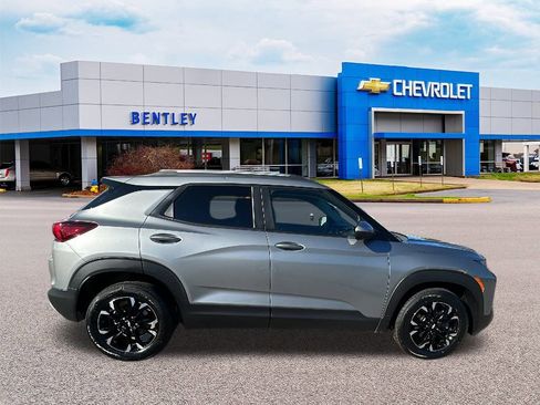 Used 2023 Chevrolet TrailBlazer LT image 6