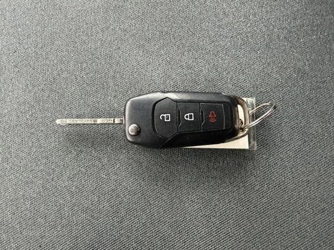 Used 2023 Ford F150 XLT image 26