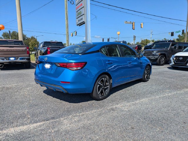 Used 2025 Nissan Sentra SV FWD image 5