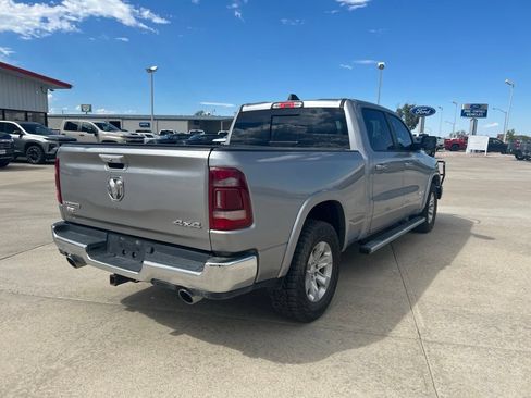 Used 2020 RAM 1500 Laramie AWD/4WD image 7
