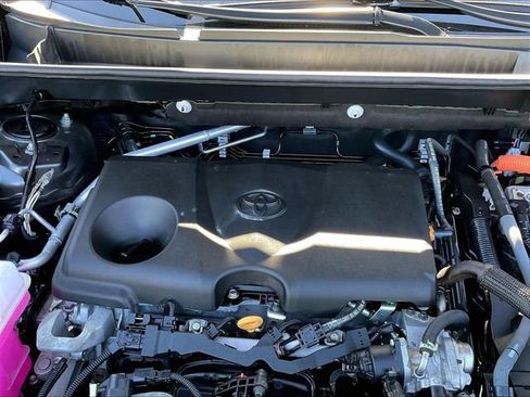 Used 2024 Toyota RAV4 XLE Premium w/ Weather Package AWD/4WD image 33