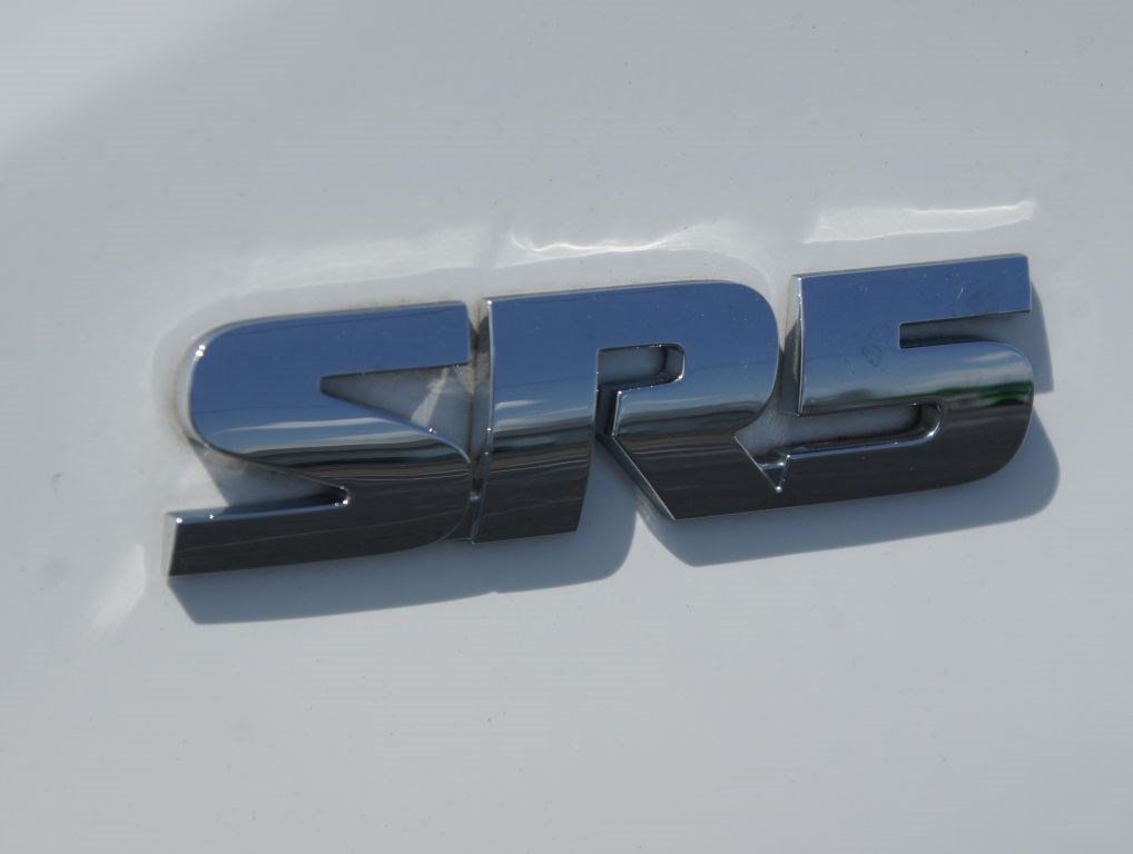Used 2021 Toyota Tacoma SR5 RWD image 16