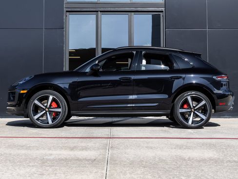 New 2026 Porsche Macan S image 2