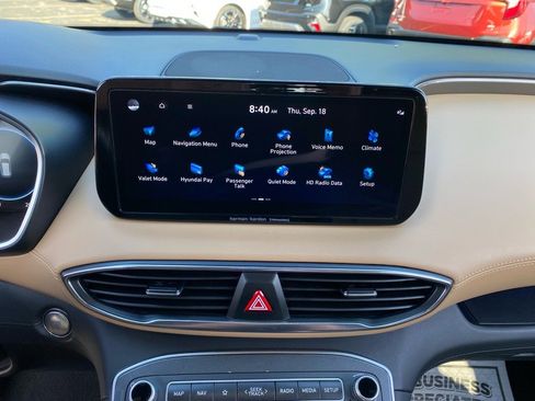 Used 2023 Hyundai Santa Fe Calligraphy image 11