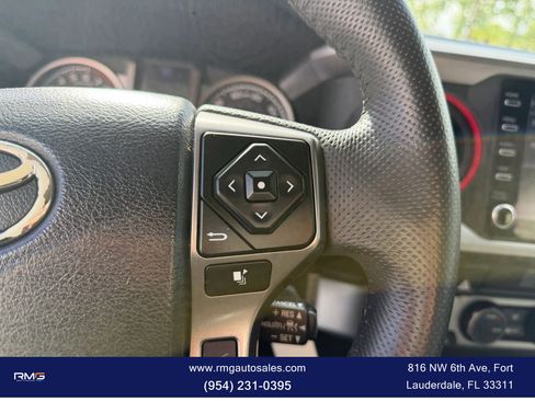 Used 2022 Toyota Tacoma SR5 image 19