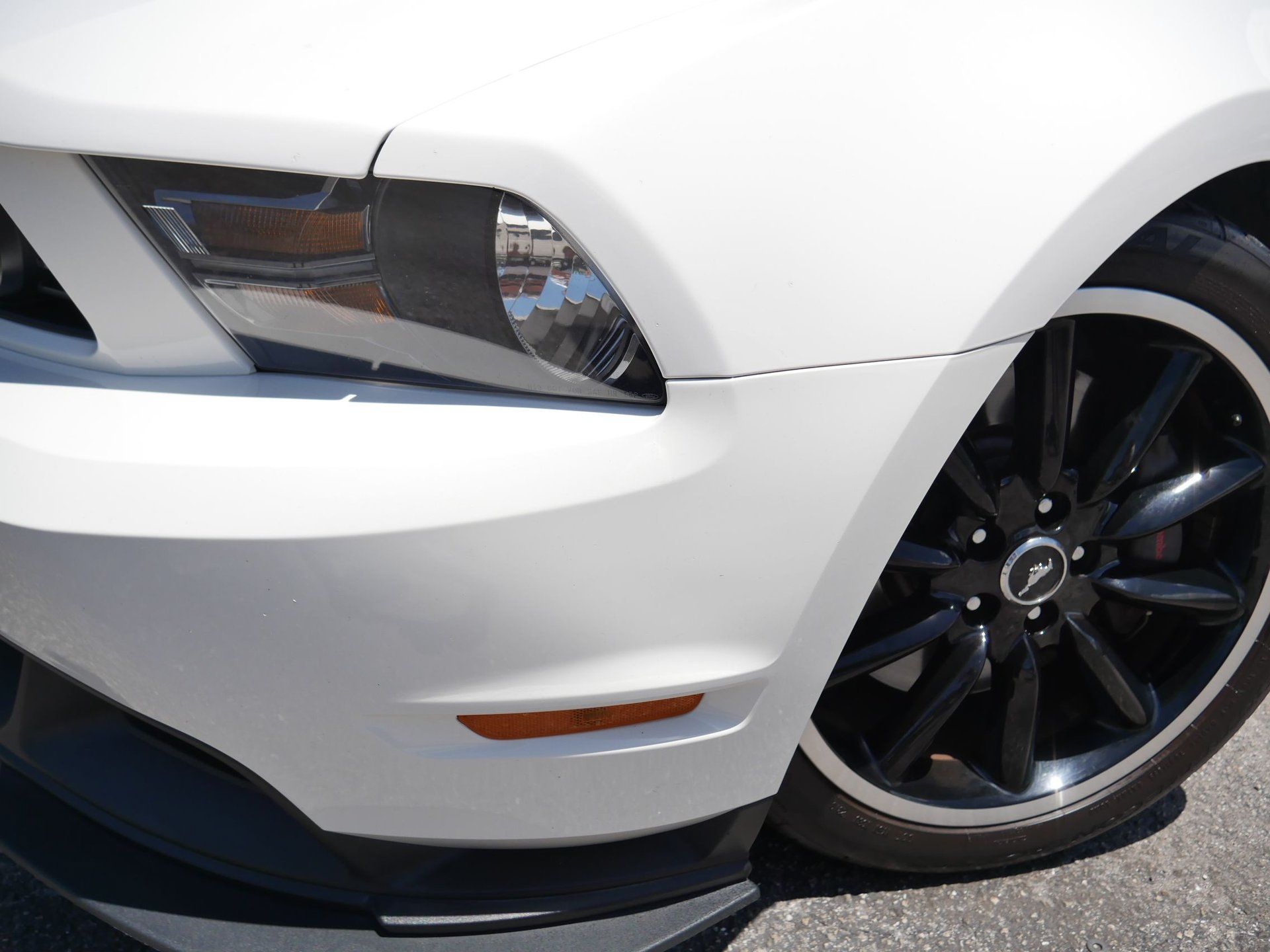 Used 2012 Ford Mustang Boss 302 w/ Boss 302 Accessory Pkg RWD image 17