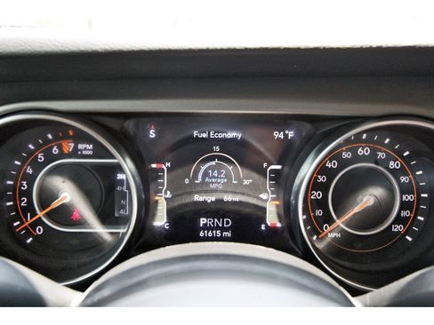 Used 2021 Jeep Wrangler Unlimited Sport AWD/4WD image 13