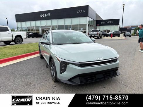 Certified 2026 Kia K4 FWD image 1