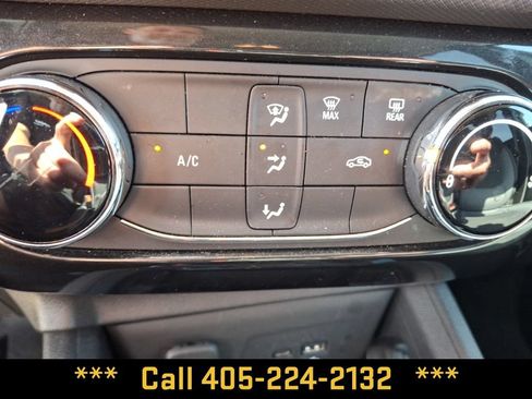 Used 2025 Chevrolet TrailBlazer LT FWD image 19