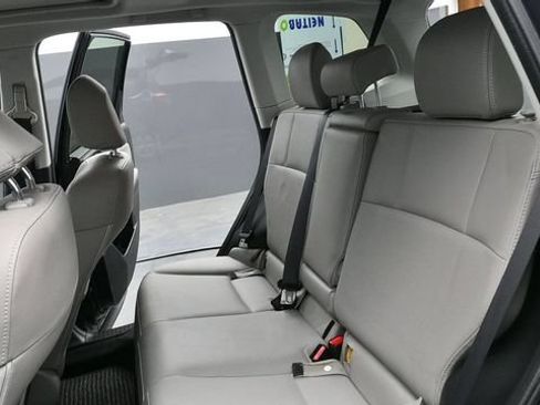 Used 2016 Subaru Forester 2.5i Limited AWD/4WD image 20