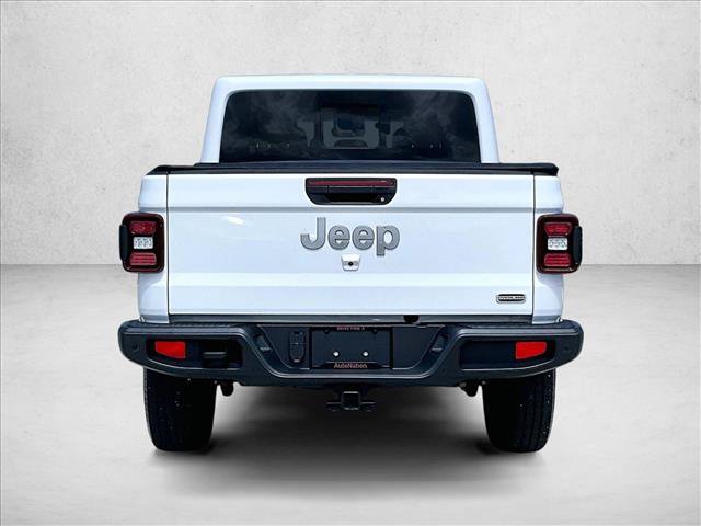Used 2021 Jeep Gladiator Overland AWD/4WD image 4