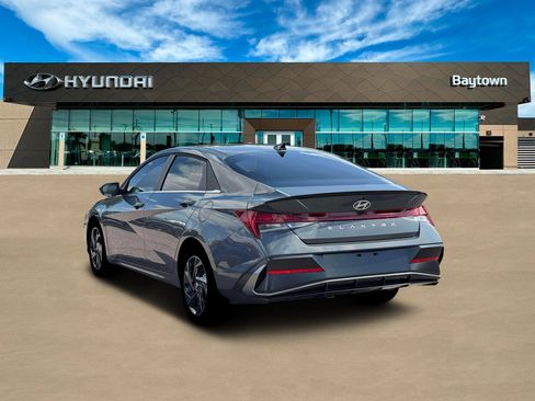 New 2026 Hyundai Elantra SEL Sport Premium w/ Cargo Package FWD image 5