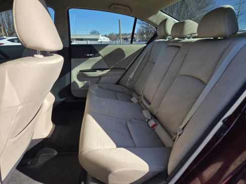 Used 2015 Honda Accord LX image 5