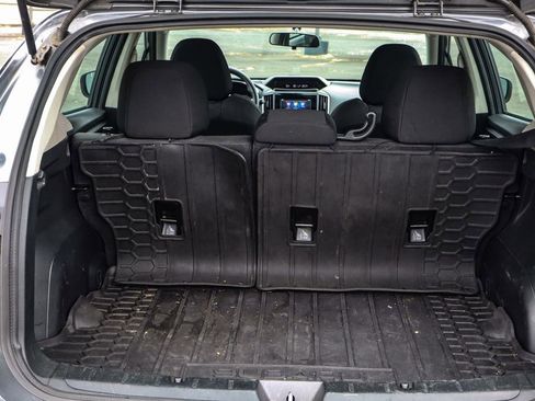 Used 2018 Subaru Impreza 2.0i Premium image 33