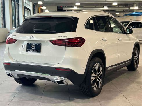 Used 2025 Mercedes-Benz GLA 250 4MATIC image 3