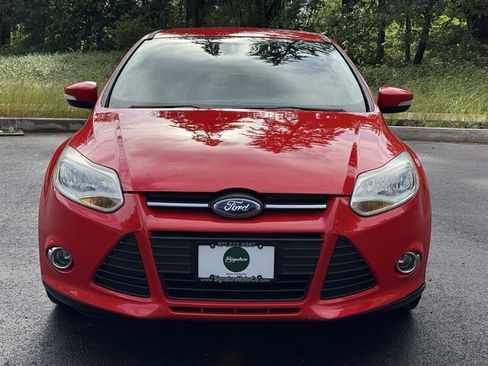 Used 2013 Ford Focus SE FWD image 8