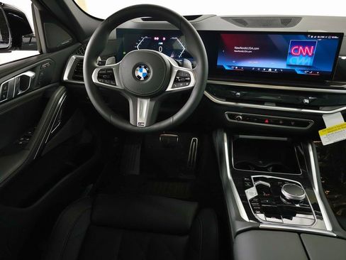 Used 2026 BMW X6 xDrive40i w/ Premium Package image 21