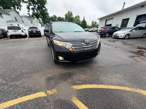 Used 2010 Toyota Venza AWD w/ Convenience Pkg image 16