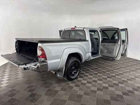 Used 2012 Toyota Tacoma 4x4 Double Cab w/ SR5 Pkg image 14