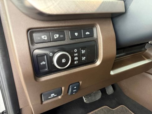 Used 2024 Ford F250 King Ranch AWD/4WD image 24