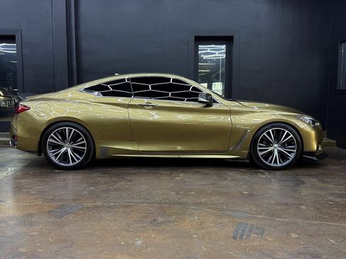 Used 2018 INFINITI Q60 3.0t Luxe image 10