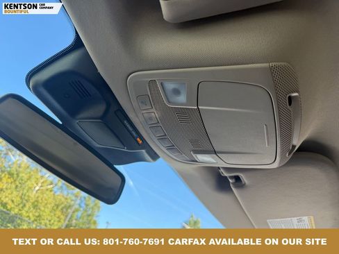 Used 2024 Ford Expedition XLT image 31