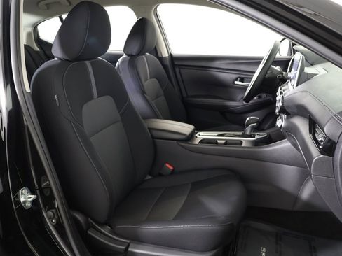 Used 2024 Nissan Sentra SV image 27