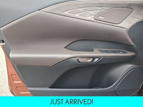 Used 2025 Lexus RX 350 w/ Convenience Package AWD/4WD image 13