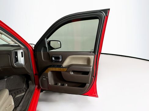 Used 2018 GMC Sierra 1500 SLT w/ SLT Premium Package image 29