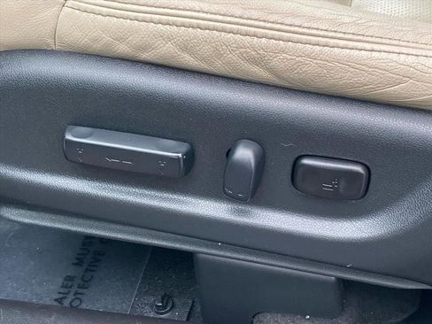 Used 2016 Honda CR-V EX-L image 14