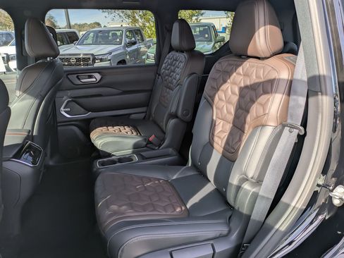 New 2026 Nissan Armada Platinum Reserve AWD/4WD image 26