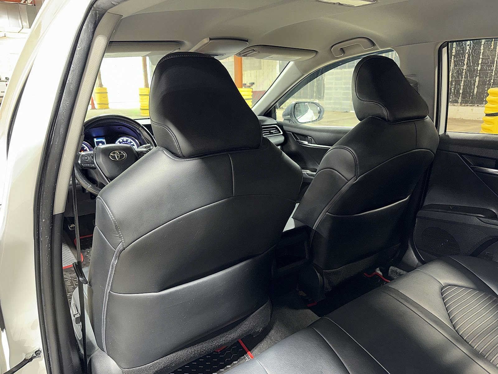 Used 2021 Toyota Camry SE FWD image 25