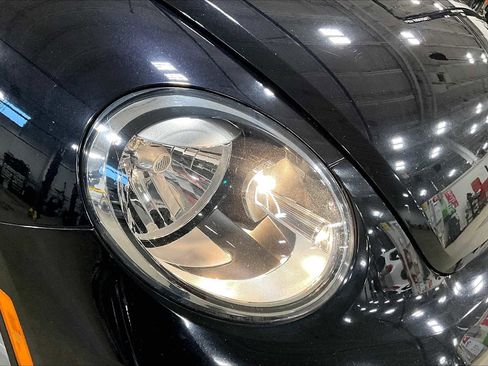 Used 2018 Volkswagen Beetle 2.0T S image 24