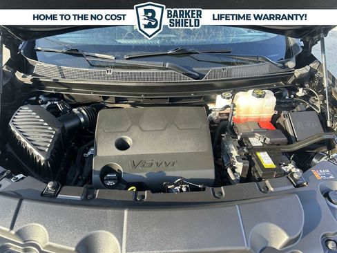 Used 2023 Chevrolet Traverse RS w/ LPO, Floor Liner Package image 30