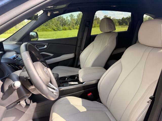 Used 2025 Acura RDX SH-AWD image 10