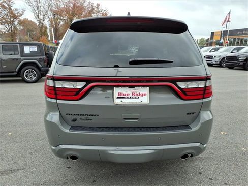Used 2025 Dodge Durango GT image 5