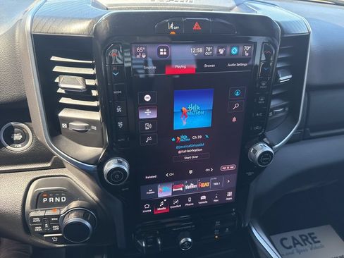Used 2025 RAM 1500 Big Horn AWD/4WD image 23