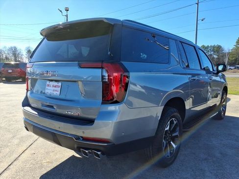 New 2026 GMC Yukon XL AT4 image 7