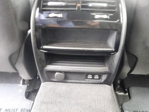 Used 2022 BMW 530i xDrive w/ Convenience Package image 30