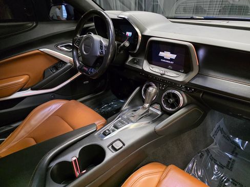 Used 2021 Chevrolet Camaro SS RWD image 34